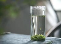 中國茶葉的三大類： 綠茶、紅茶、烏龍茶